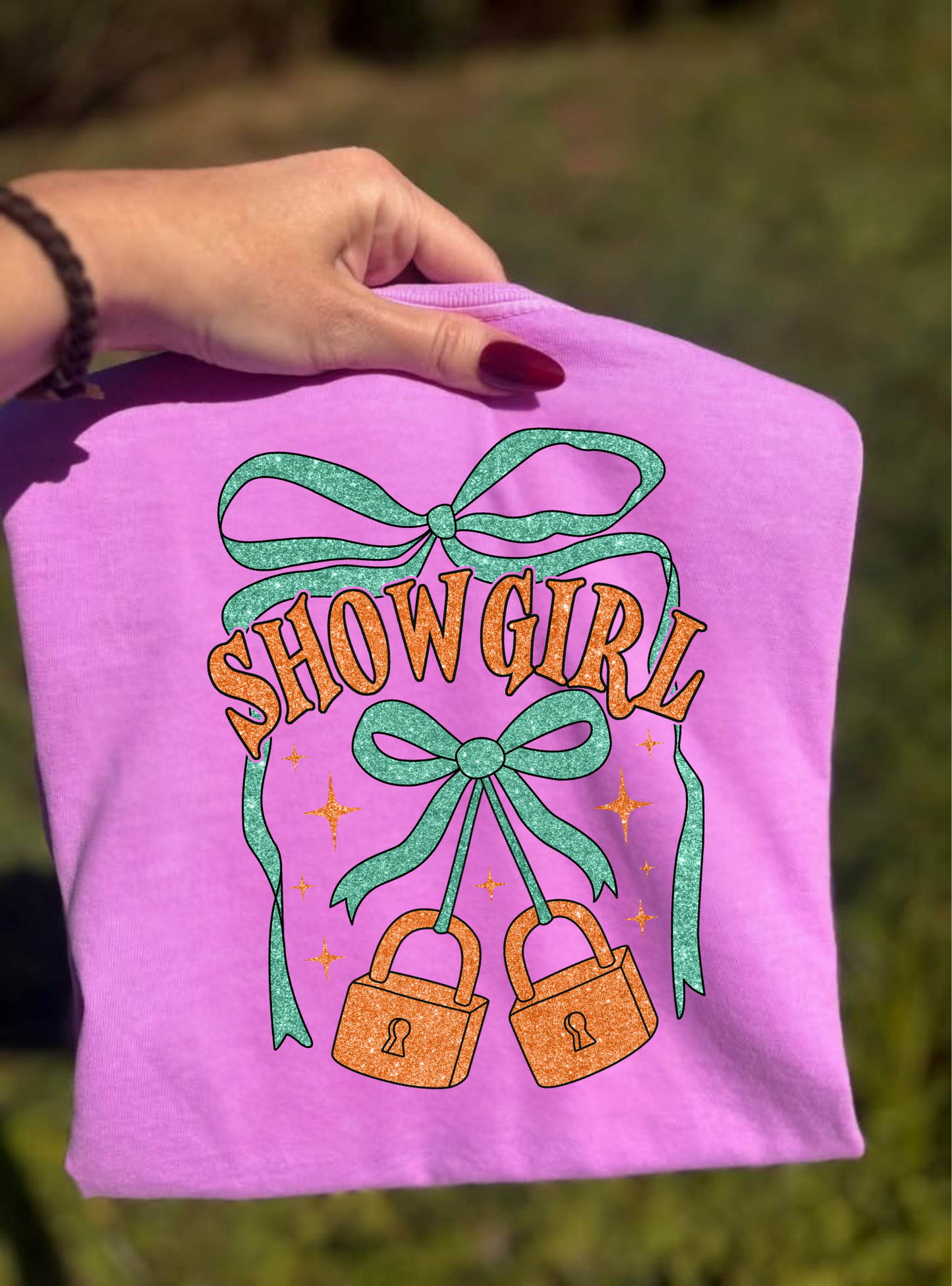 Stage girl locket shirt