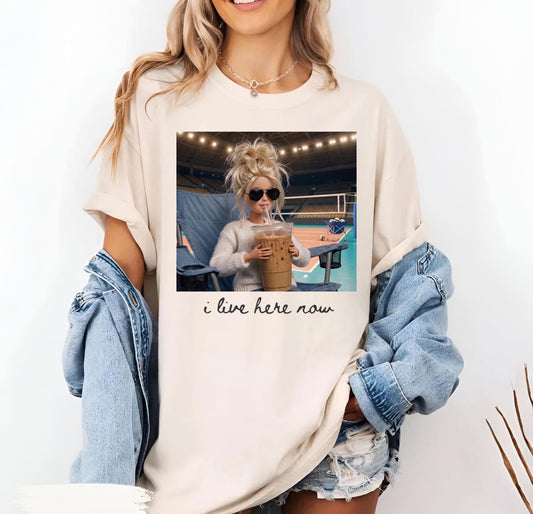 Volleyball mom doll shirt