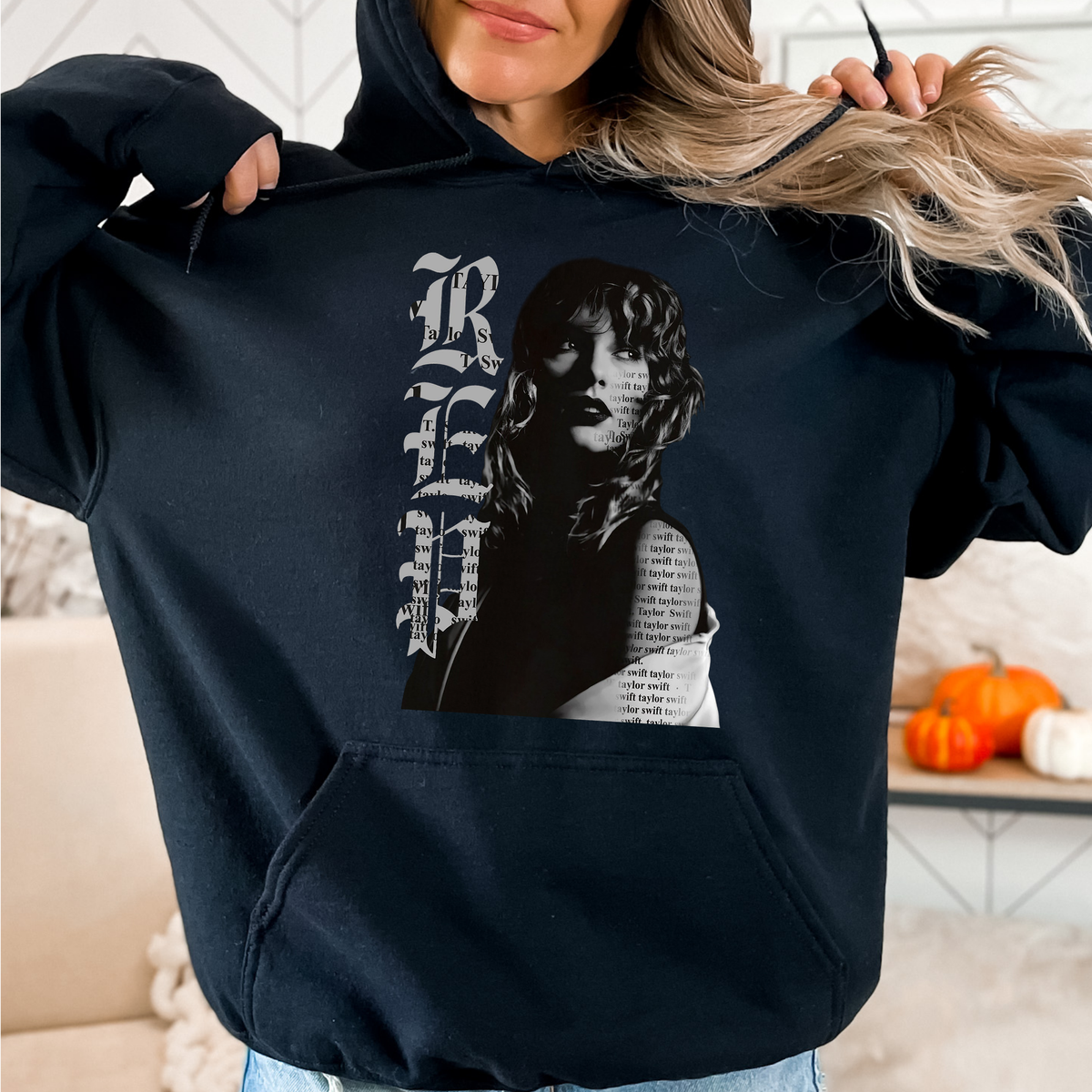 B&W Rep HOODIE