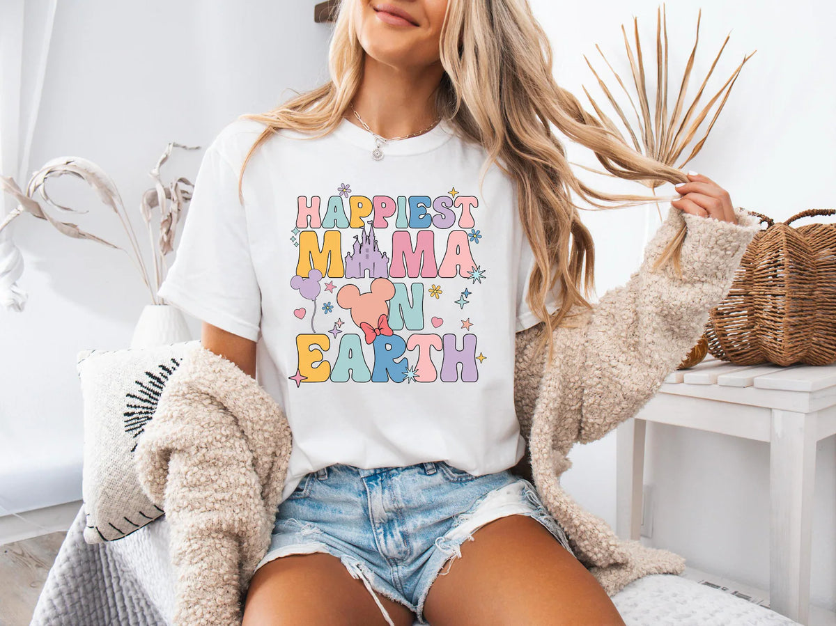 Happiest Mama on Earth Comfort Colors T-Shirt for Women | Park Day Shirt | Magical Vacation Gift