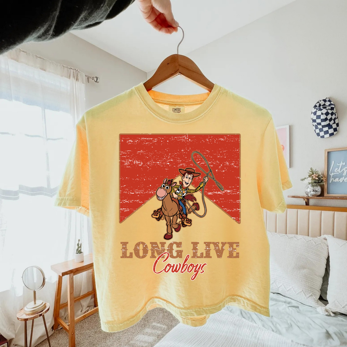 WOODY COWBOYS CROP TOP - COMFORT COLORS BOXY CROP TOP