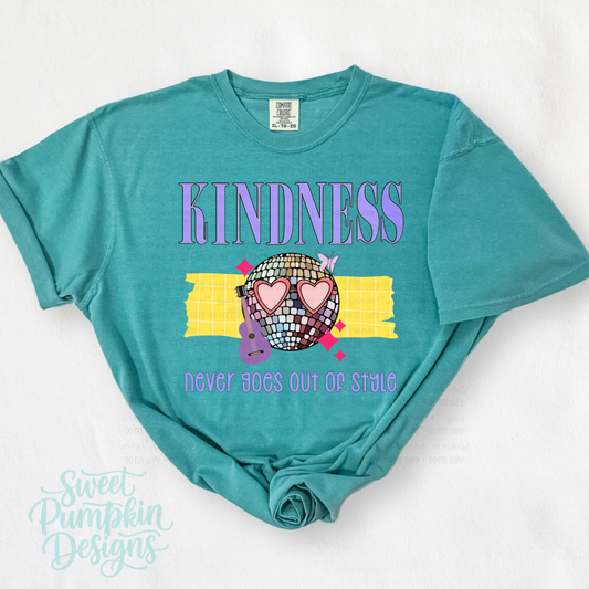 KINDNESS NEVER GOES OUT OF STYLE TEACHER SHIRT – Comfort Colors Tee