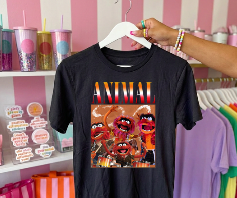 ANIMAL TANK OR TEE - COMFORT COLORS - MAGICAL PARK DAY VACATION TOP