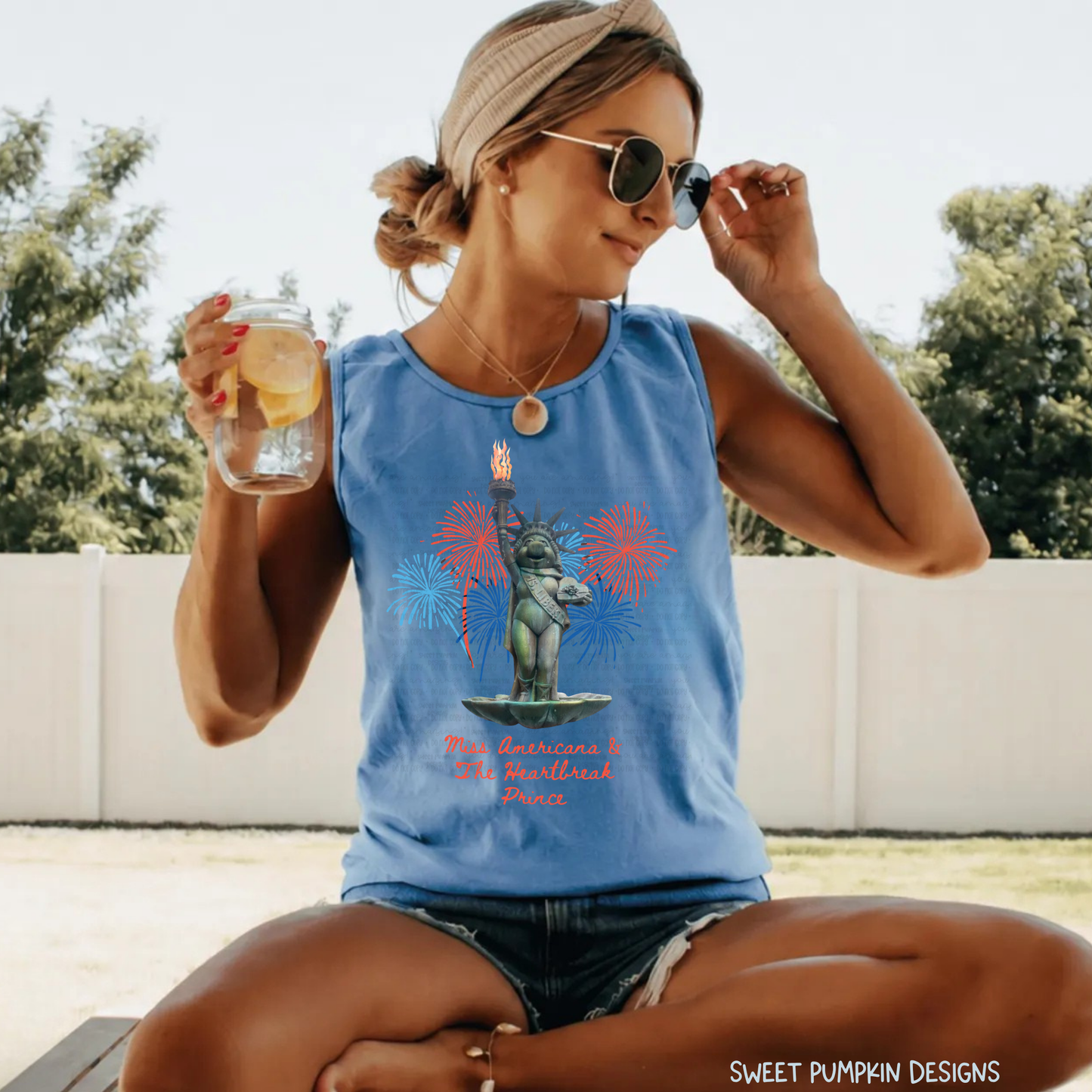 PIGGY MISS AMERICANA TANK OR TEE - COMFORT COLORS