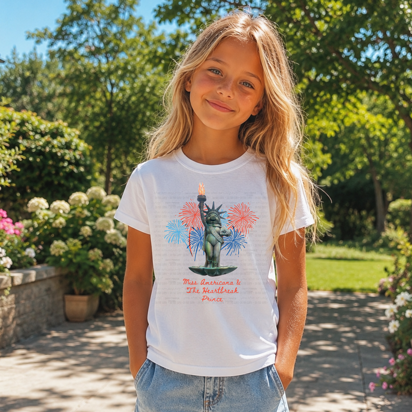 PIGGY AMERICANA - Youth Comfort Colors
