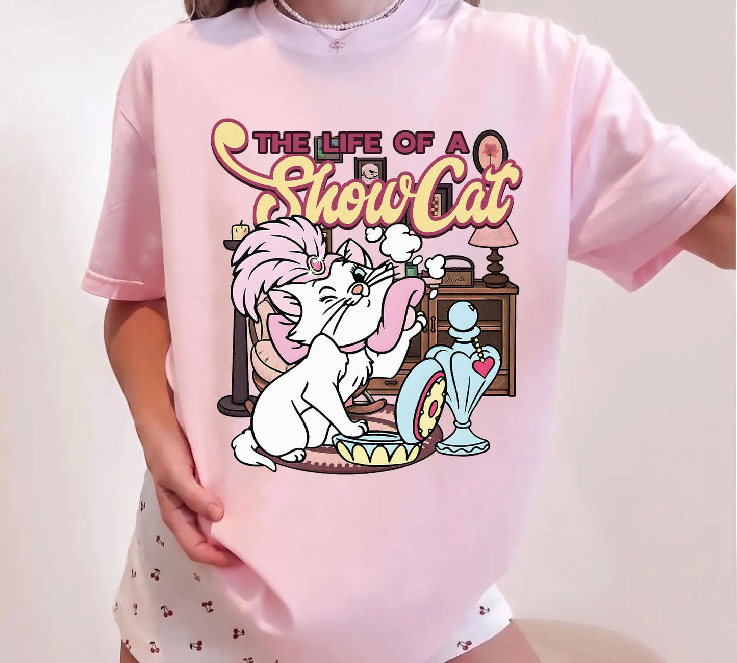 LIFE OF A SHOWCAT TANK OR TEE - COMFORT COLORS - MAGICAL PARK DAY VACATION TOP