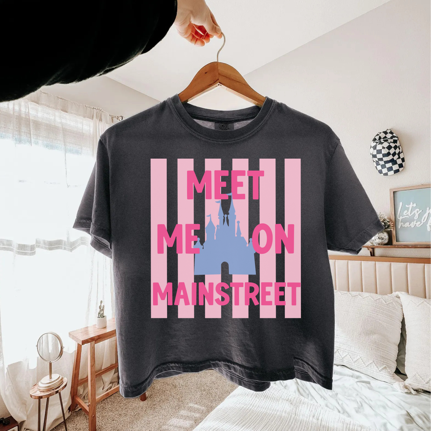 MEET ME ON MAIN STREET - COMFORT COLORS TSHIRT OR BOXY CROP