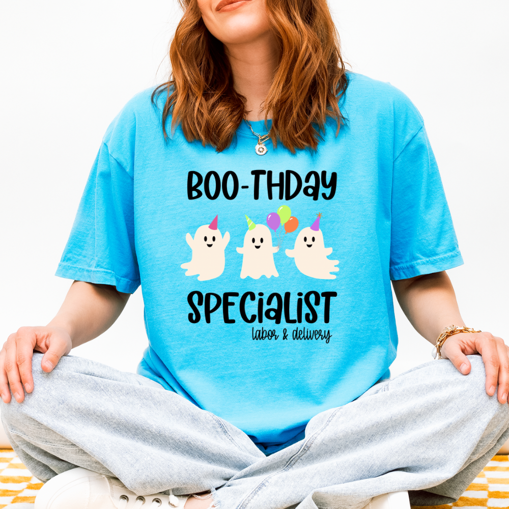 Cute Ghost Labor & Delivery Nurse Halloween Comfort Colors Shirt