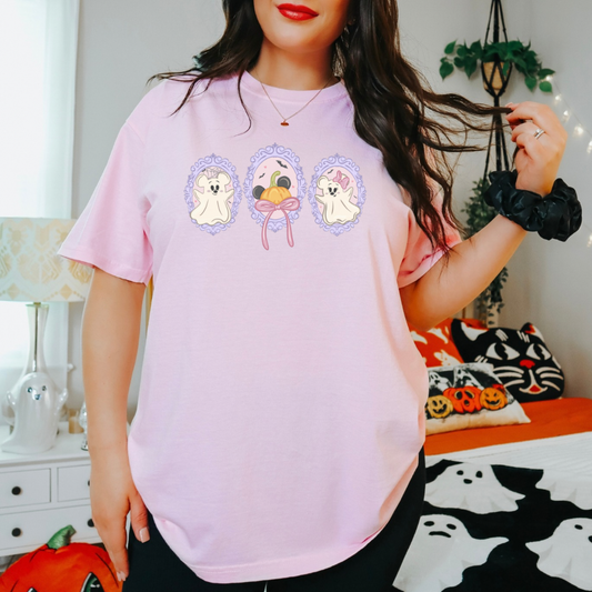 Coquette Halloween Shirt for Women, Cute Ghost Pumpkin Bow Tee, Girly Fall Aesthetic Shirt, Trendy Halloween Outfit (Copy)