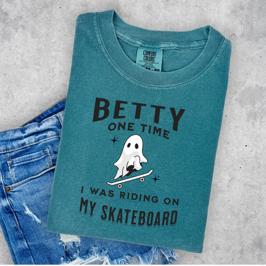 BETTY SKATEBOARD GHOST Halloween Shirt – Comfort Colors Short-Sleeve or Long-Sleeve Tee