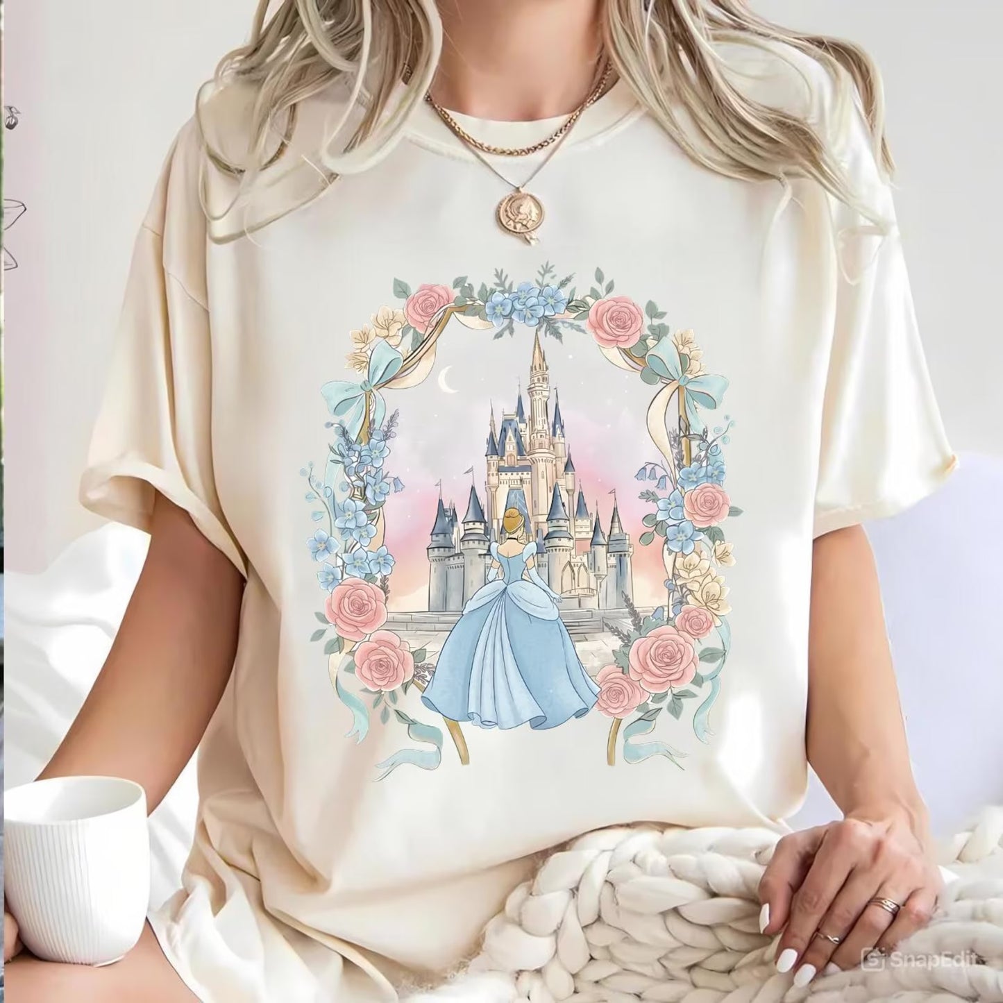 VINTAGE PRINCESS CINDY SHIRT
