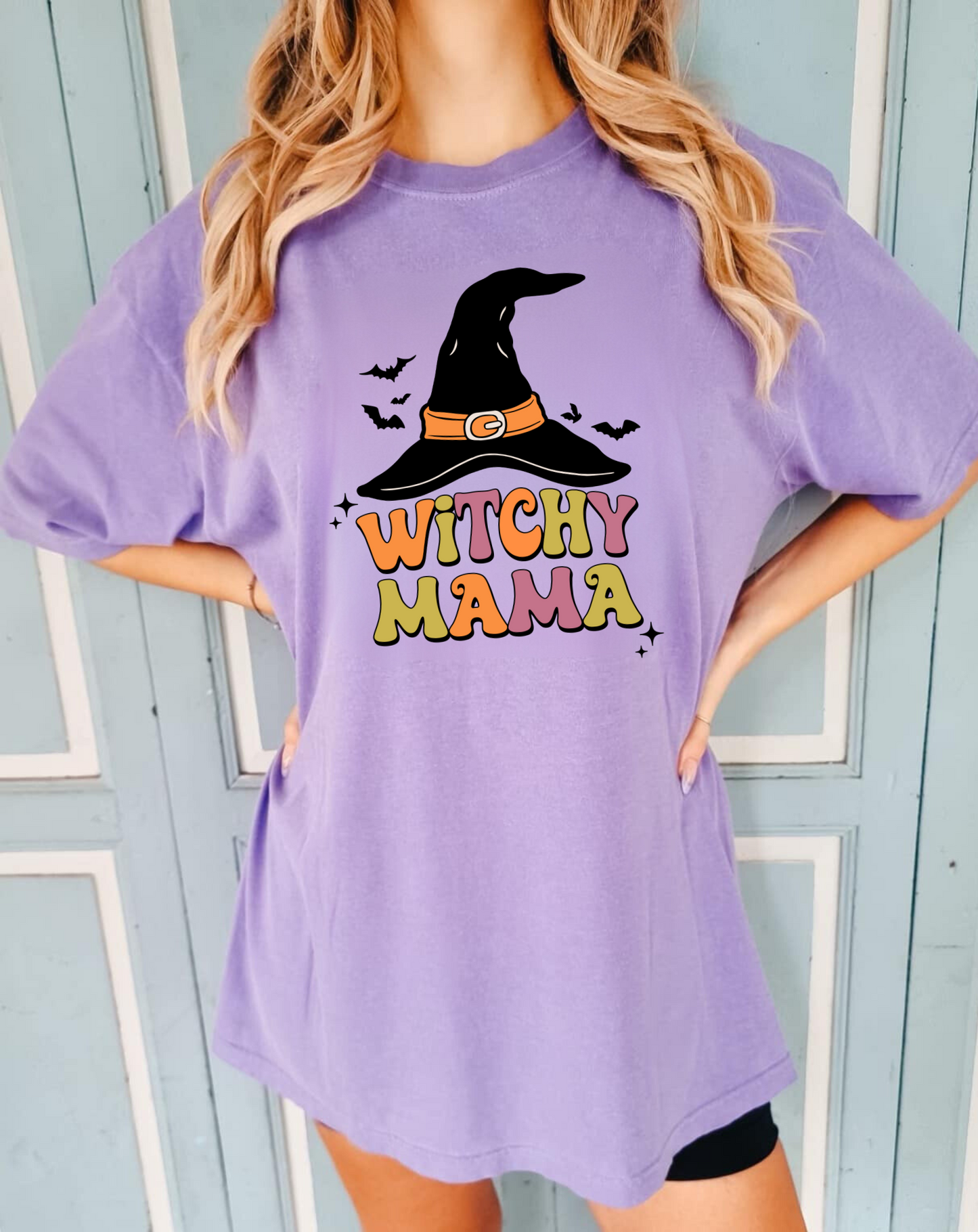 Trendy oversized preppy "Witchy Mama" Halloween shirt - Embrace fall vibes with this unique Halloween design for moms. Comfort Colors shirt for ultimate comfort, featuring a retro touch. Perfect for a stylish and cozy Halloween look!